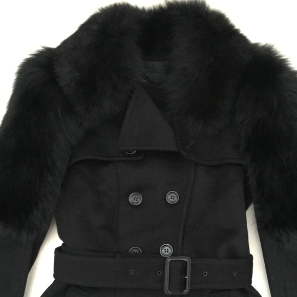 Burberry Prorsum Black Wool-Cashmere Coat with Blue Fox Fur Collar Size IT 38 - Picture 7 of 12